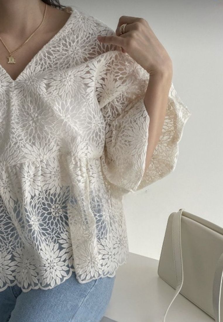Chrysanthemum Mini Rassel Blouse