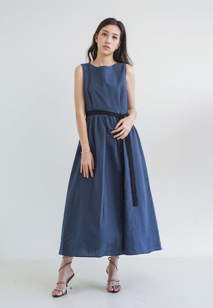 [MADE] Long Strap Dress Navy