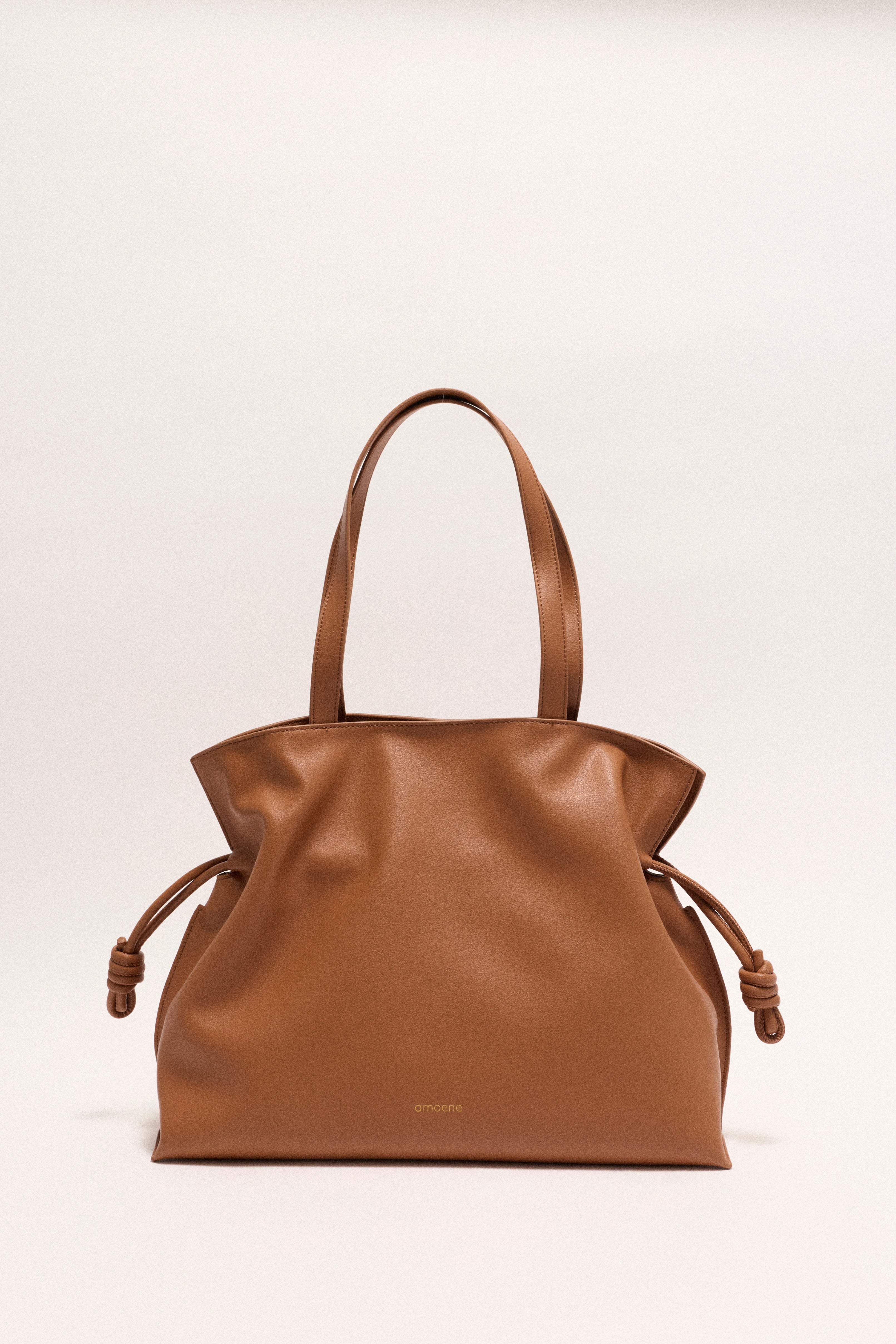 ELIA - Warm Brown